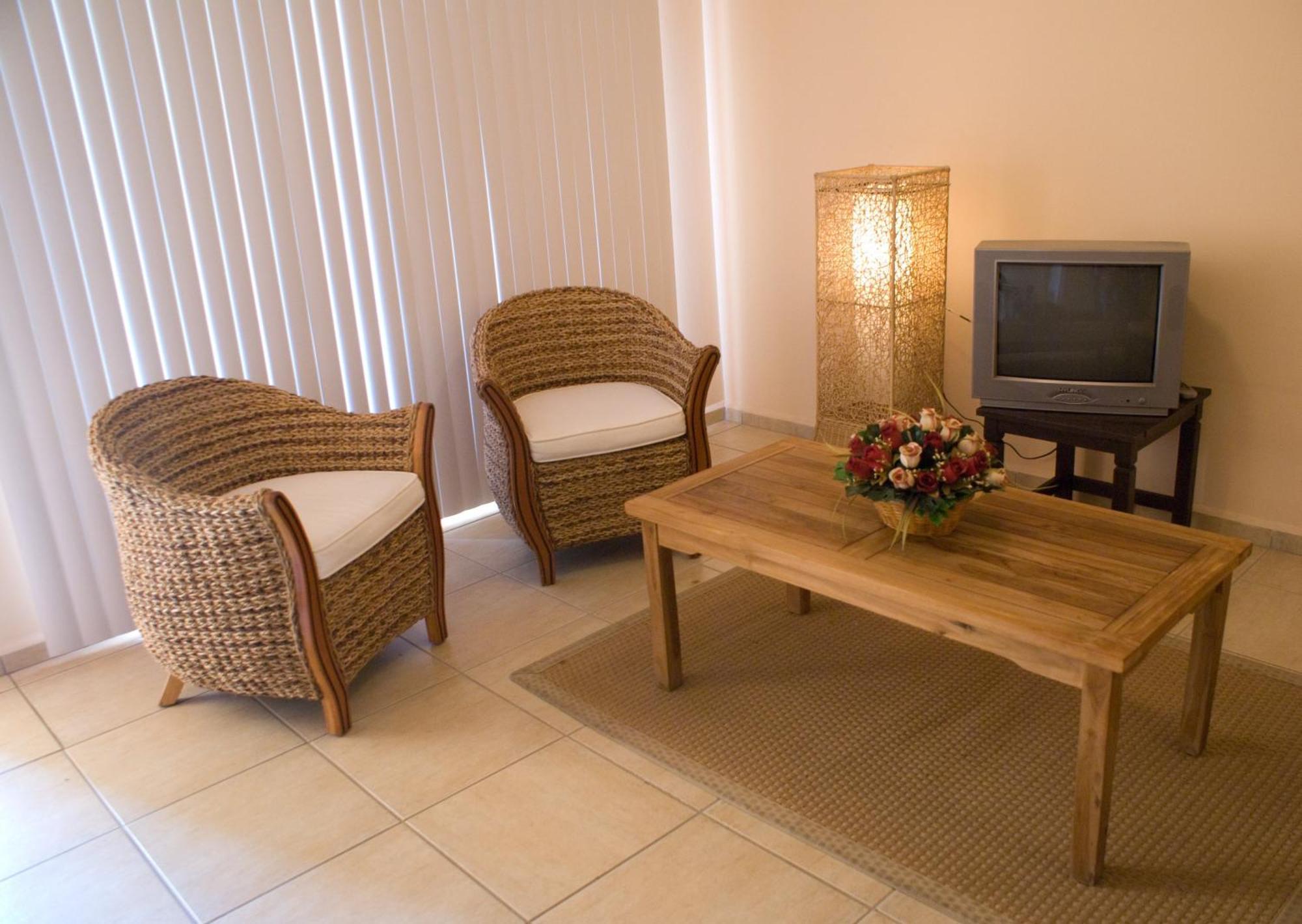 אורנג'סטאד Camacuri Apartments חדר תמונה